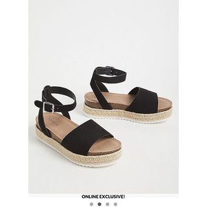 Torrid Black Cork Espadrille Platform size 9 Wide